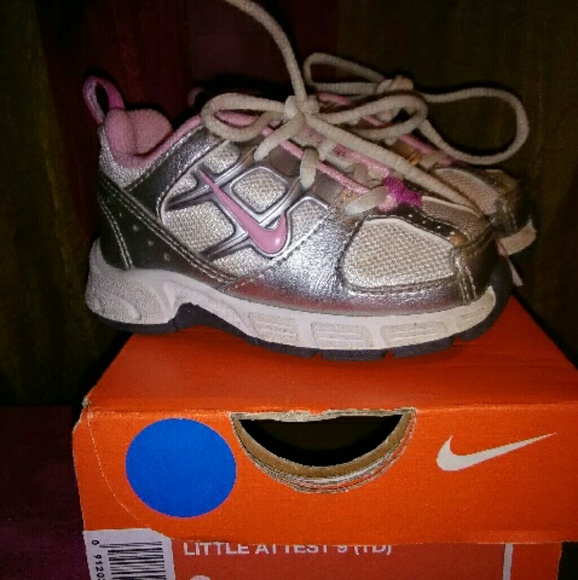 Nike little attest 9 - Picture 2 of 2